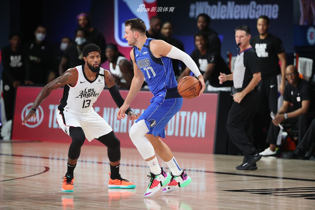 安东尼自从 安东尼自从